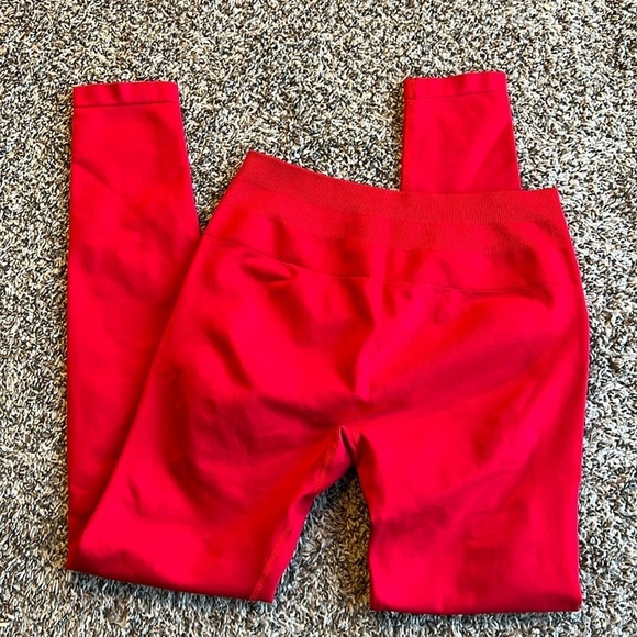 Aurola Pants - NWOT Aurola Dream Collection Scrunch Leggings